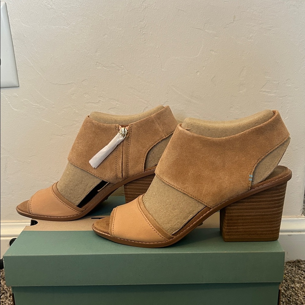 Toms Tan Suede Peep-Toe Block Heels (Never worn) (Size 10)